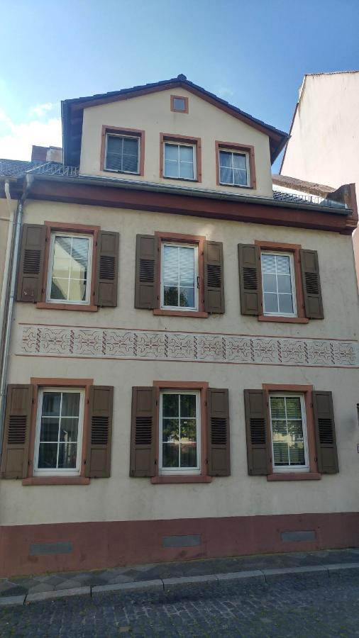 Charming Oldtown City Apartment Worms Ngoại thất bức ảnh